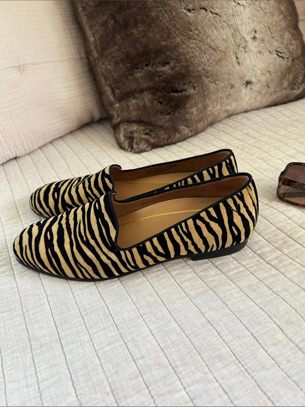 Vionic willa tiger striped classic suede leather loafer comfort flats 8.5